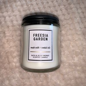 Bath and Body Works Freesia Garden Candle